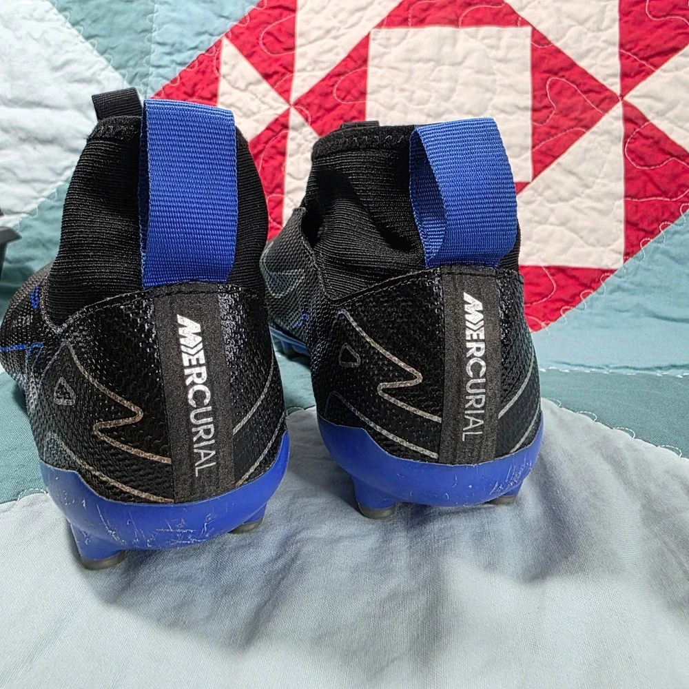 Nike Mercurial Air Zoom Soccer Cleats Boys Size 5Y Black Blue Slip On